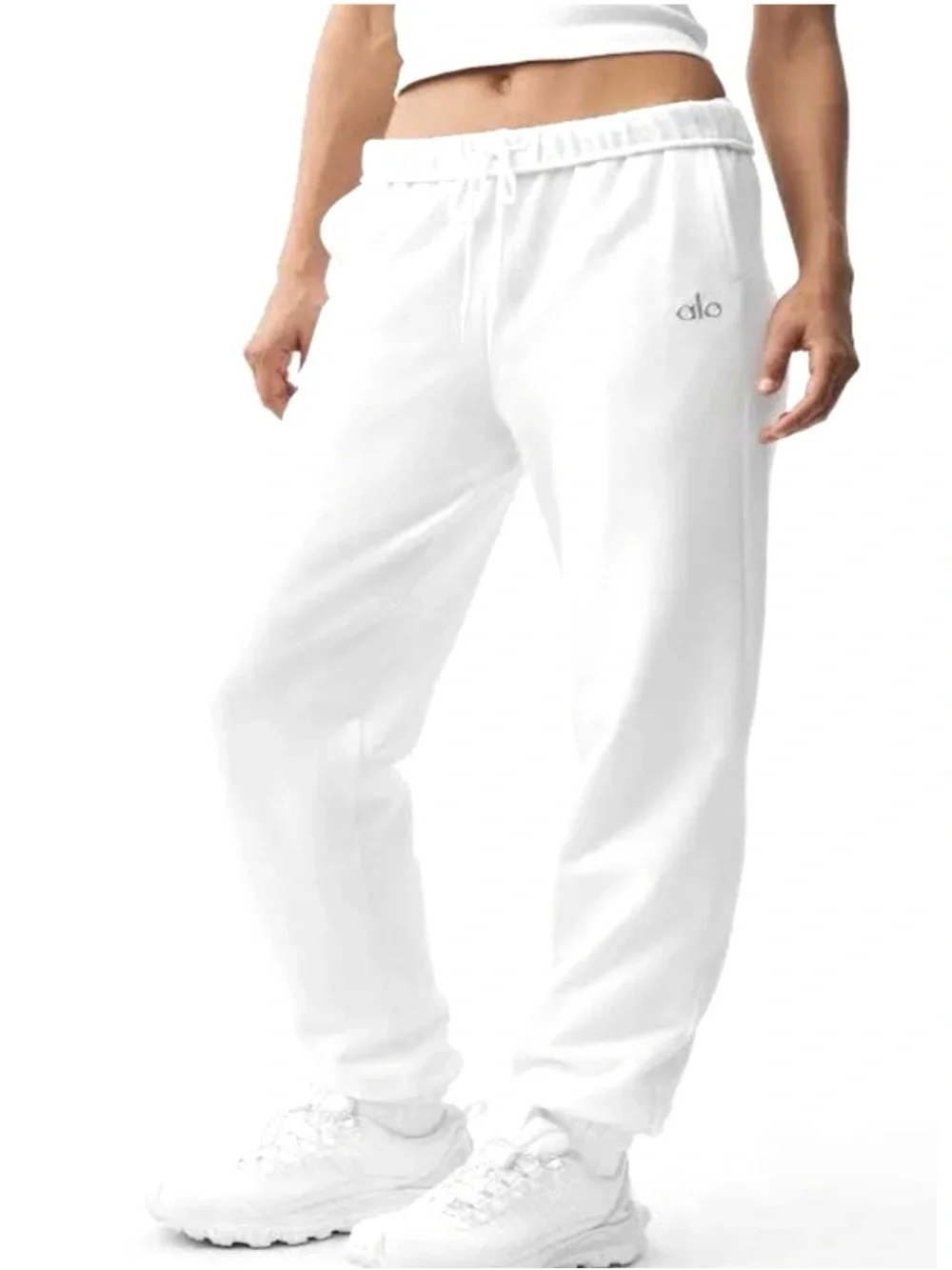 ALO YOGA ACCOLADE IVORY SWEATPANTS.SIZE LARGE